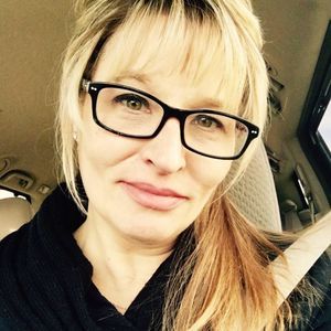 Meet your Posher, Angie